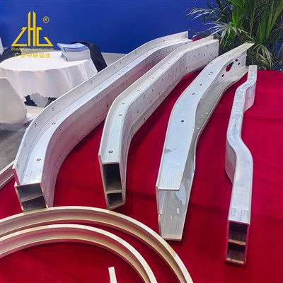Extrusió d'alumini 6061 6082 feix de para -xocs d'automòbils