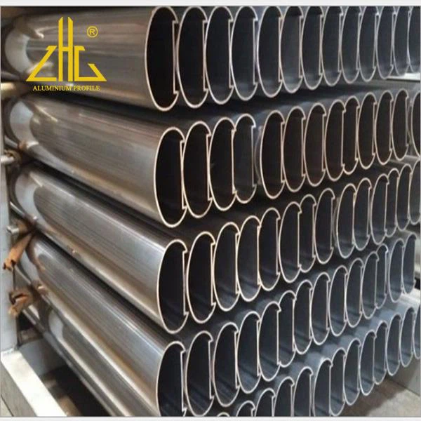 Tubs d'alumini extruït per a baranes d'escales